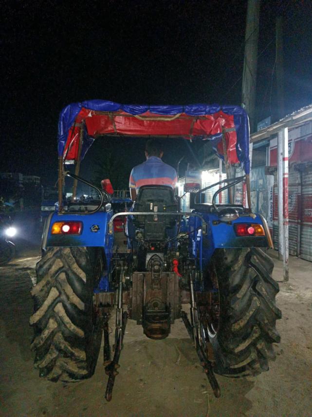 Back view - Sonalika 55 All-Rounder Supr.