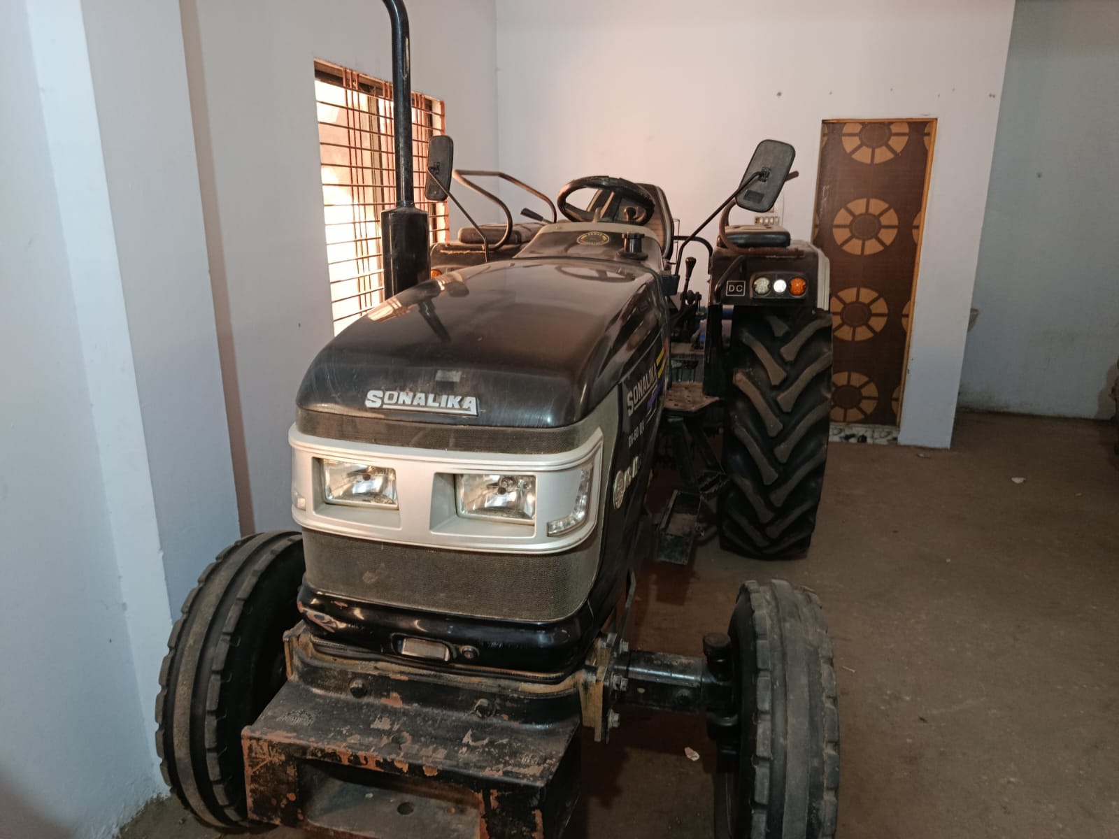 Sonalika DI-60RX Sup Sp.Ed BL