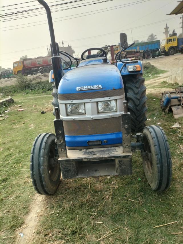 সোনালীকা ডি-আই   ৩৫ আর-এক্স এইচ সুপ্রিম