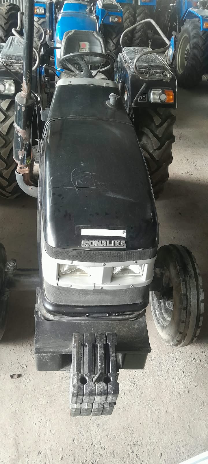 Sonalika DI 50 RX P/S Sp. Edition BL