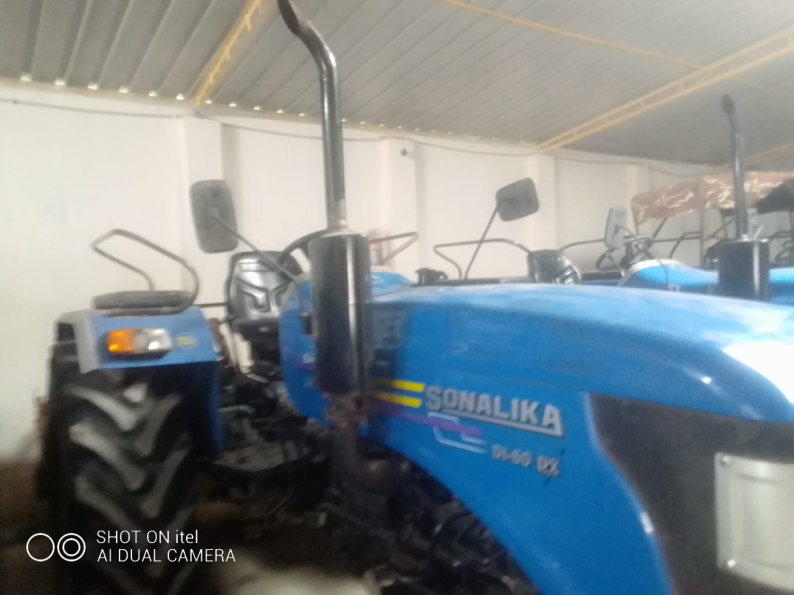 Right view - Sonalika DI 60 Rx Supreme